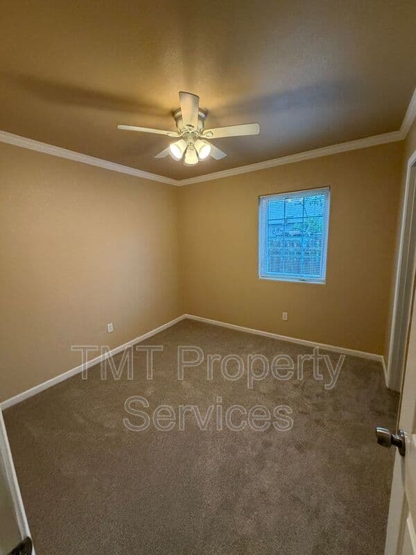 Sacramento House: 4200 35th St