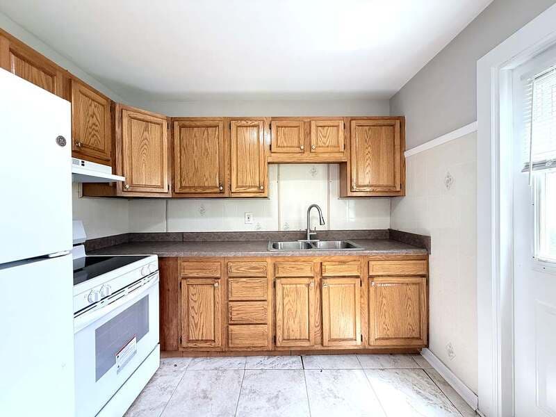 Clearwater House: 1791 Sylvan Drive