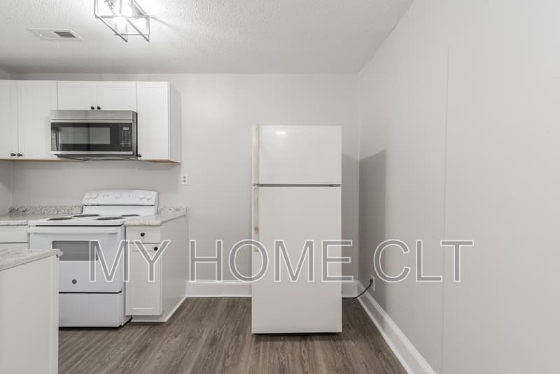 Charlotte Condo: 2517 Hemphill Street - 2