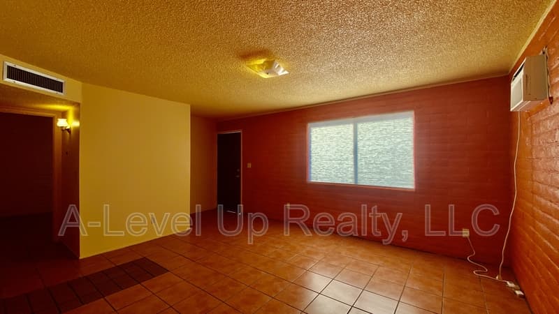 Tucson House: 1101 East 32nd Street