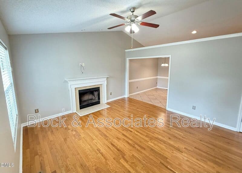 Wake Forest House: 610 E Jones Avenue