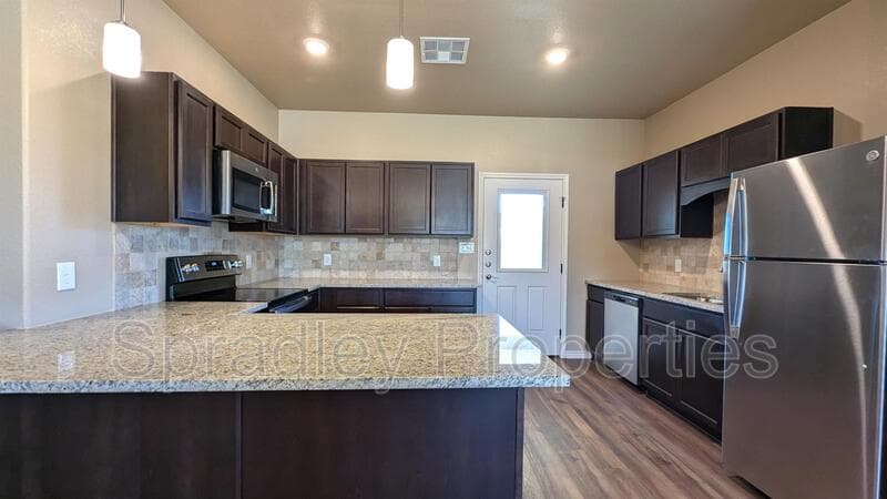 Belton Condo: 1273B Jasmine Dr