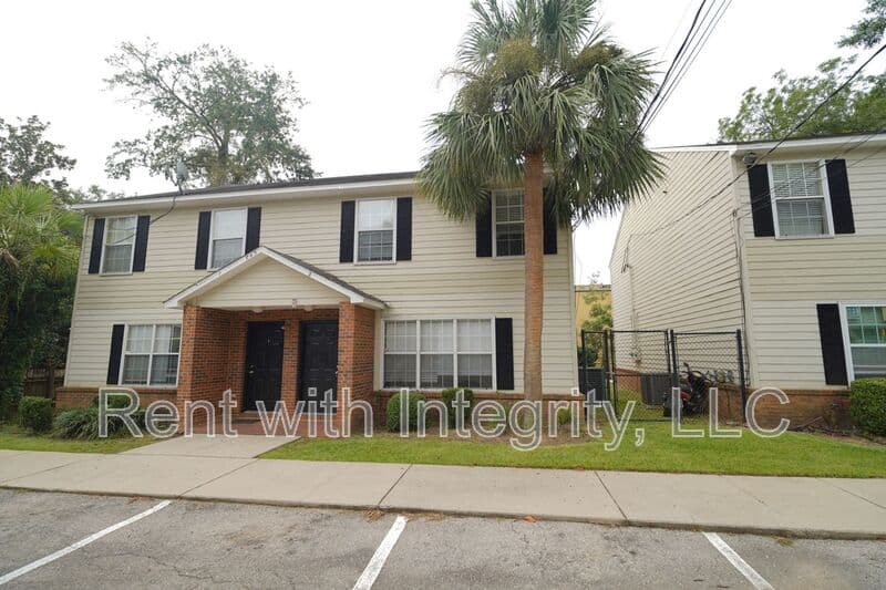 Tallahassee Condo: 845 -2 W Georgia St
