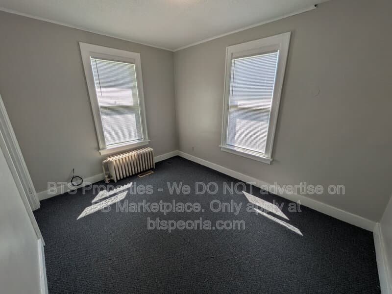 Peoria Condo: 1530 West Barker Avenue