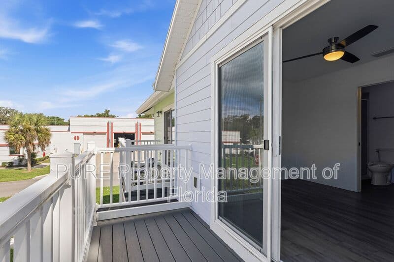 Ocala House: 318 NE 7 Terrace