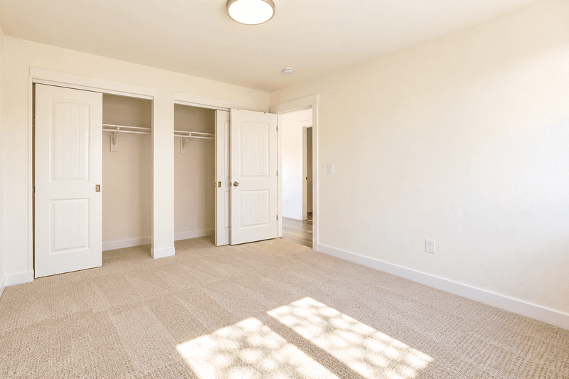 Aurora House: 4264 South Halifax Way
