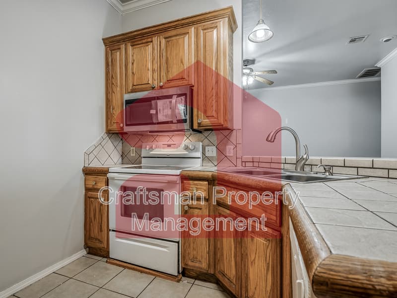 Oklahoma City House: 2701 Silvertree Drive