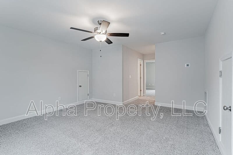 Greer House: 73 Tannery Dr