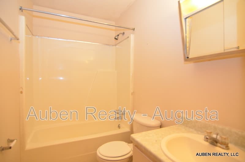 Augusta House: 2311 Walden Drive
