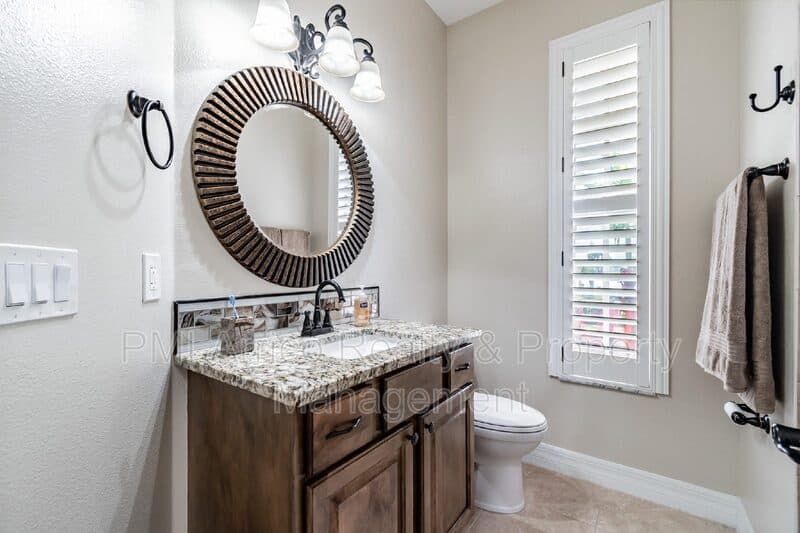 Apollo Beach House: 539 Treviso Dr