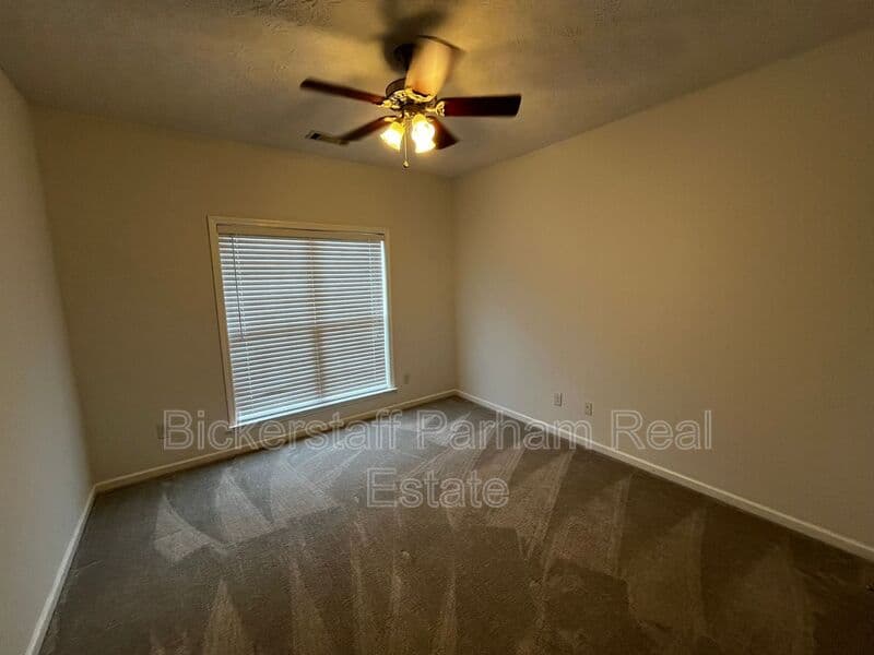 Columbus House: 7013 Imperial Way