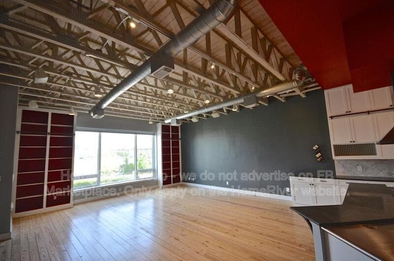 Houston House: 1324 Taft St