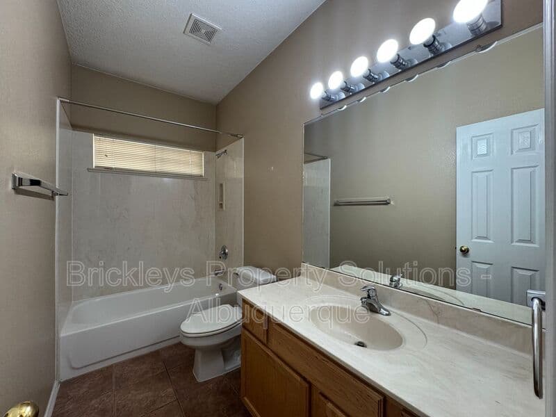 Albuquerque House: 7131 Wild Olive Ave NE