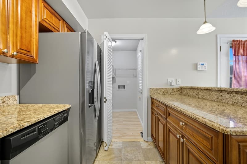 Virginia Beach Townhome: 712 Biltmore Drive