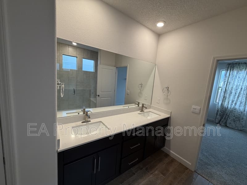Rio Rancho House: 6742 Clayton Dr NE
