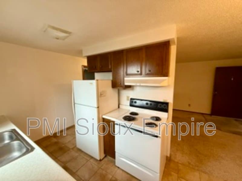 Sioux Falls Condo: 440 S. Western