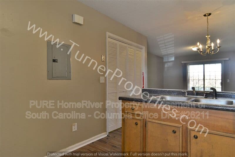 Columbia House: 3800 Plowden Rd