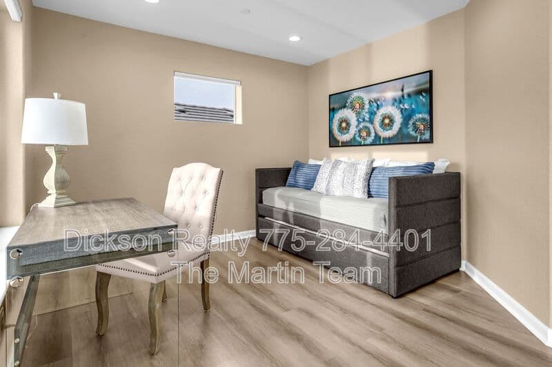 Sparks House: 1165 Harbour Cove Court