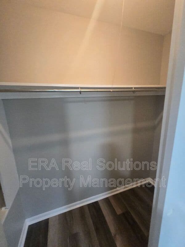 Columbus Condo: 852 S Roys Ave