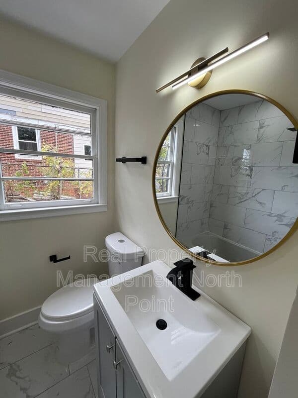 Atlanta House: 1645 Metropolitan Pkwy SW