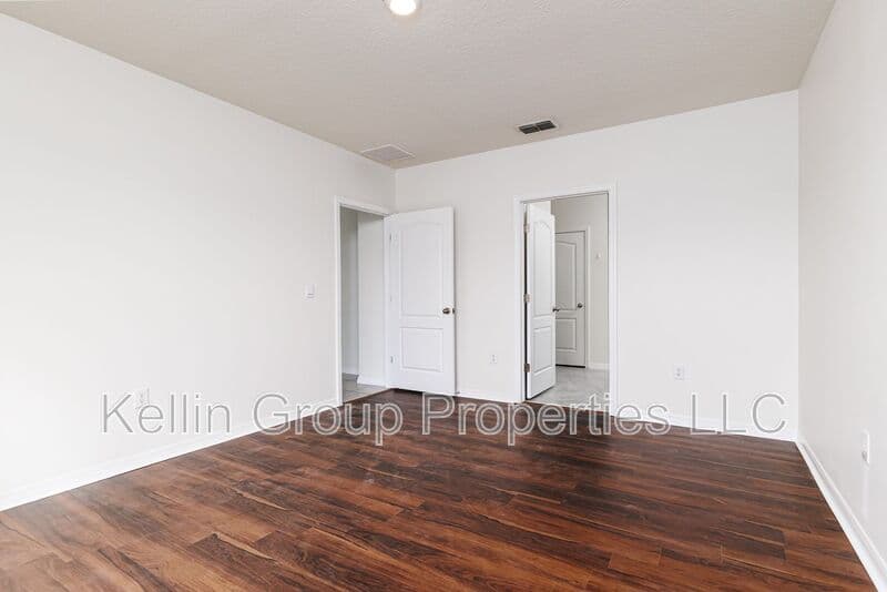 Haines City House: 972 Serchio St