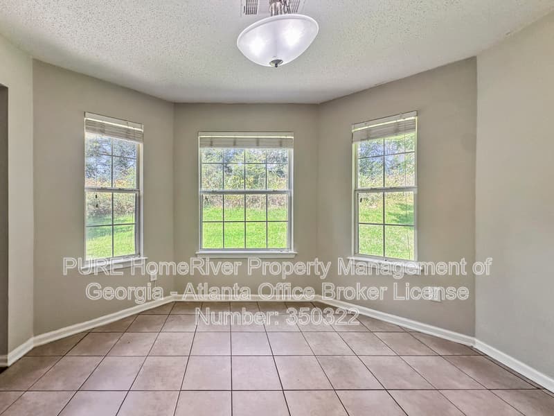 Mcdonough House: 1017 Maris Ln