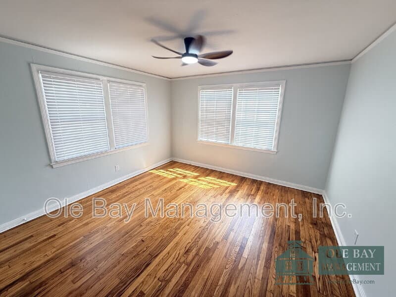 Mobile Condo: 1810 New Hamilton Street