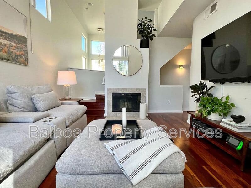 Phoenix Townhome: 3633 N 3rd Ave