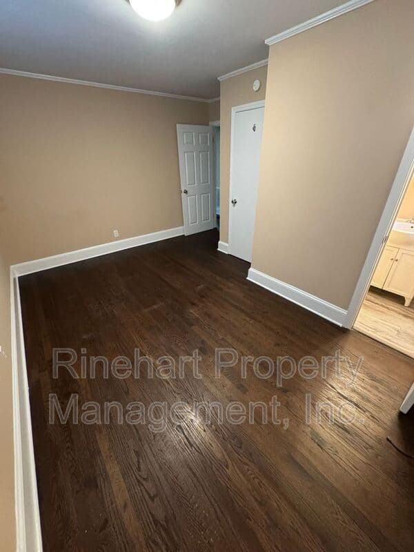 Rock Hill House: 1042 Westover Circle
