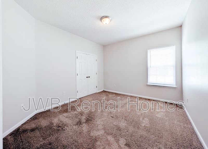 Jacksonville Condo: 12301 Kernan Forest Blvd #107
