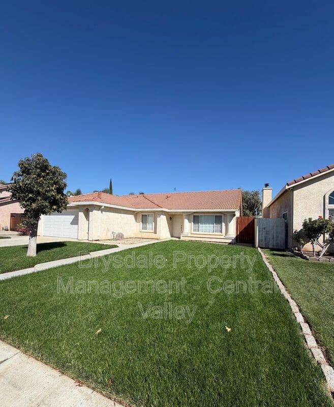 Los Banos House: 1648 Alberta St.