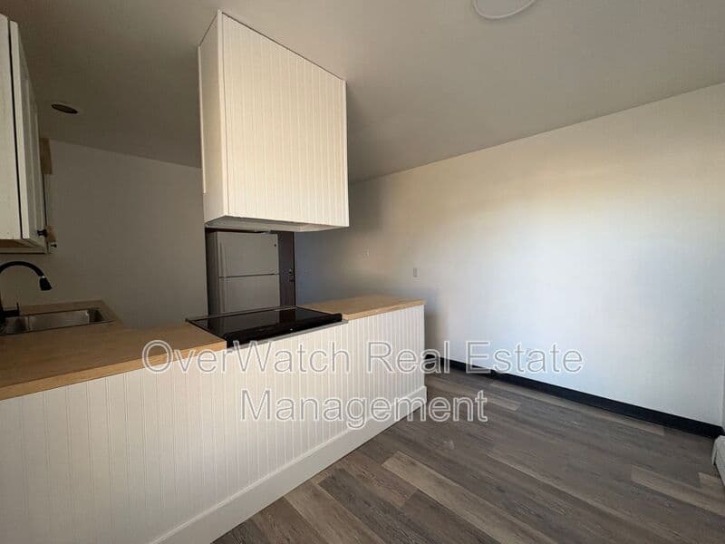 Anchorage Condo: 3925 E 9th Avenue