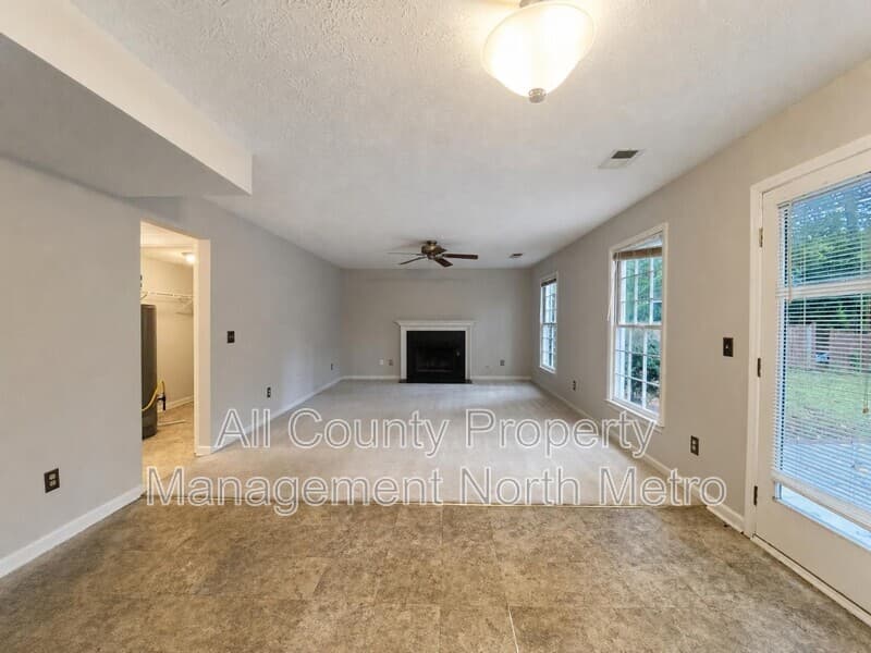Johns Creek House: 5400 Taylor Road