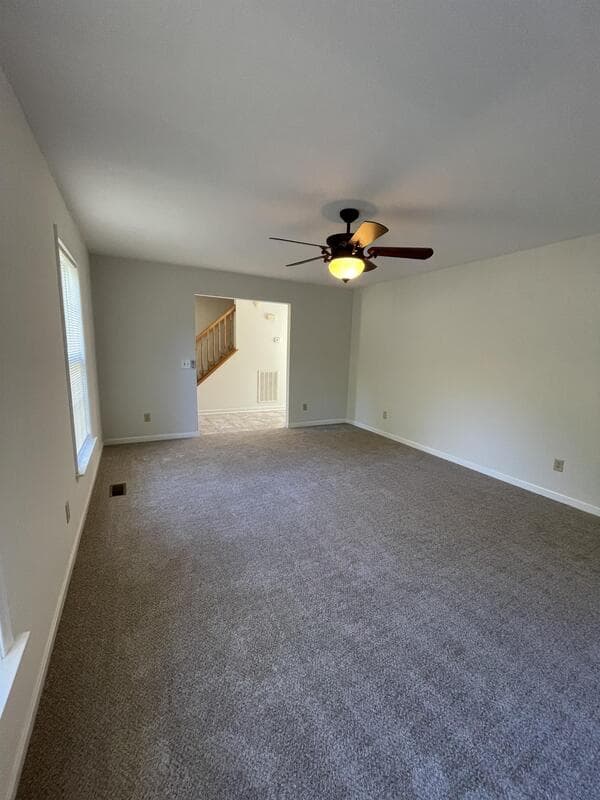 King George House: 10197 Madison Dr