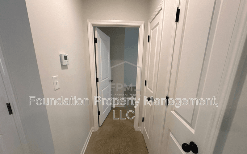 West Memphis House: 311 Westree Street