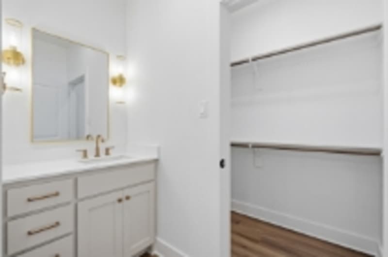 Fort Worth House: 3323 South University Drive
