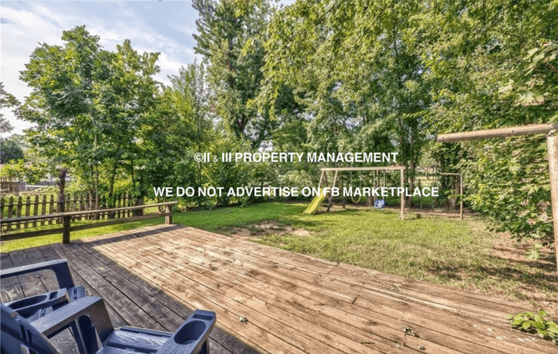 Shawnee House: 10822 West 49th Street