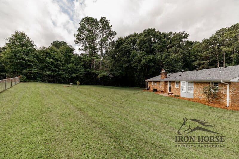 Watkinsville House: 1190 Arrowhead Road