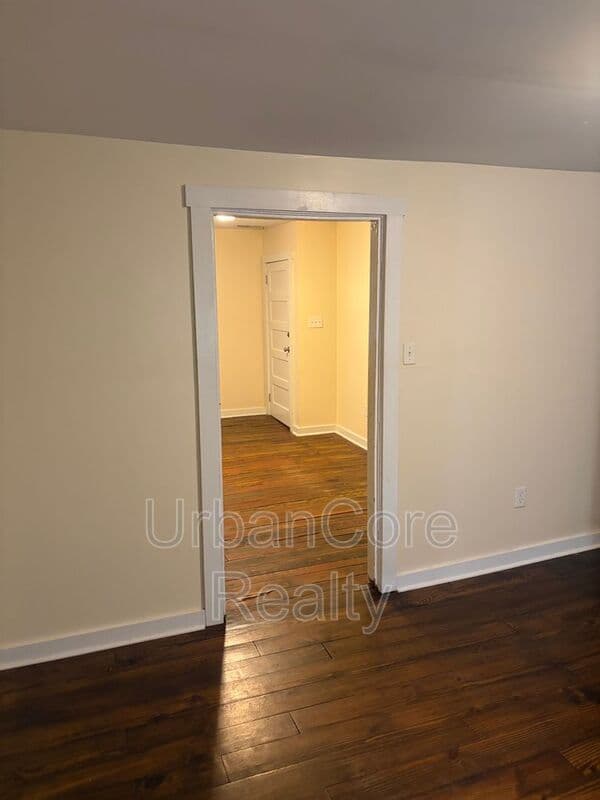 Richmond Condo: 627 N 27th St