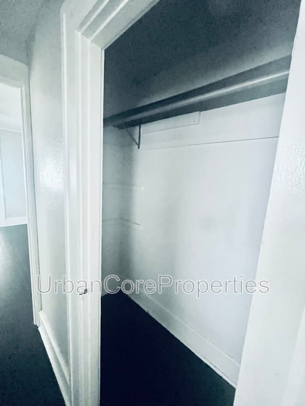 St. Petersburg Condo: 610 5th Ave N