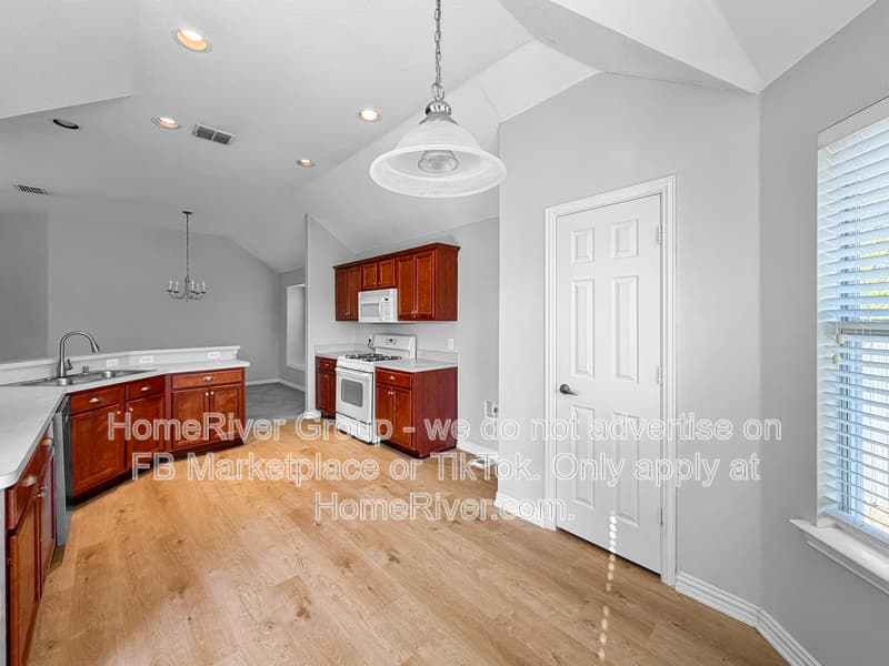Mckinney House: 8009 Juliette Dr