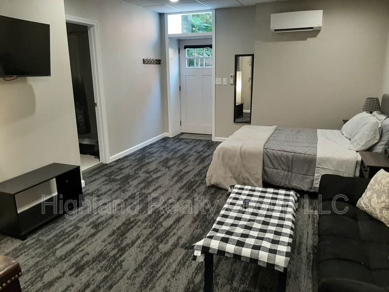 Harrisburg Condo: 311 South River Street - 1st flr rear