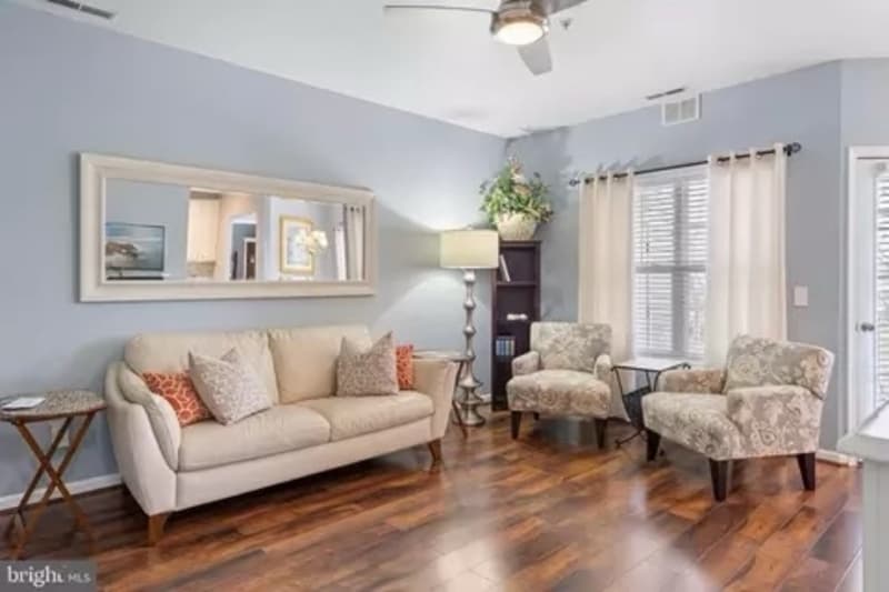 Lewes House: 34670 Villa Circle