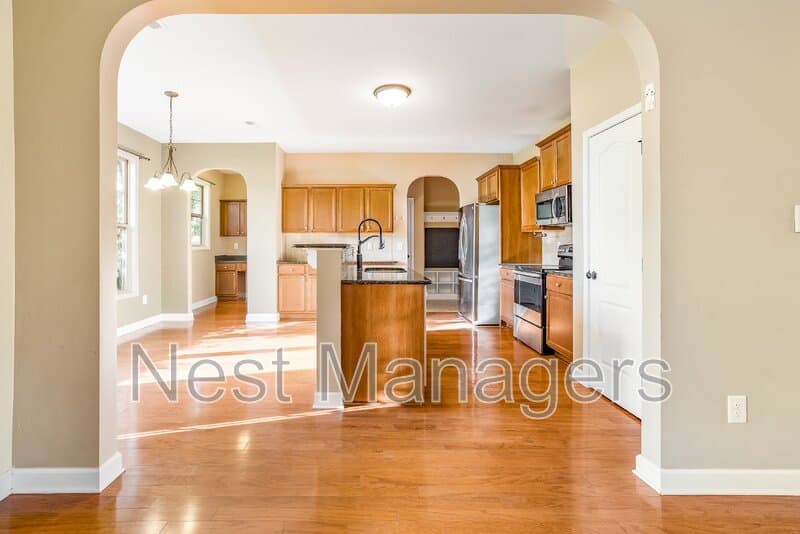 Fayetteville House: 2828 Deepwater Ct.