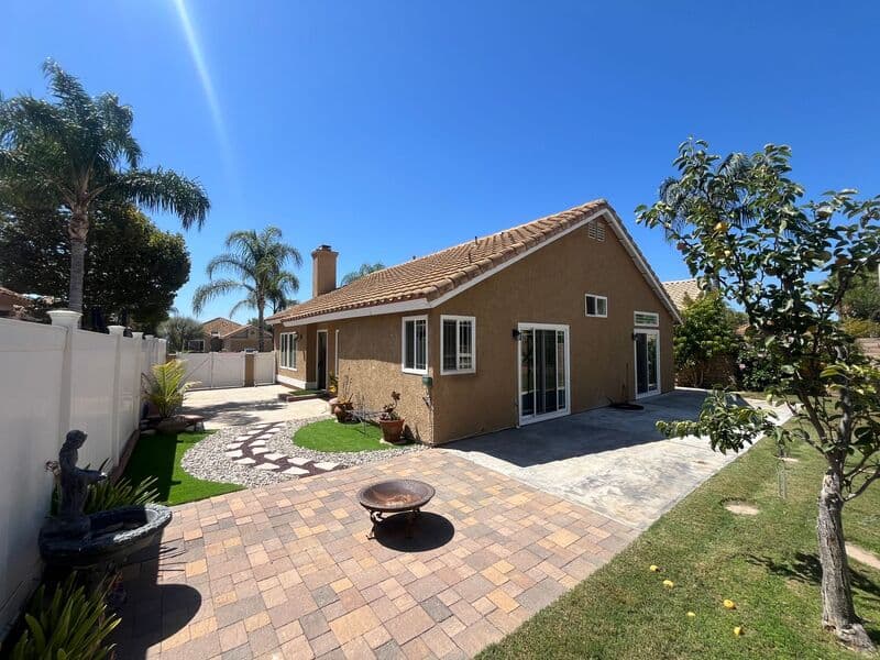 Murrieta House: 24402 Calle Tassjara