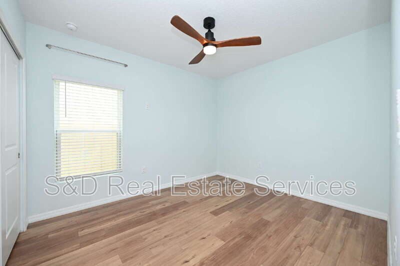 Lakeland House: 2028 Rosewood Cir