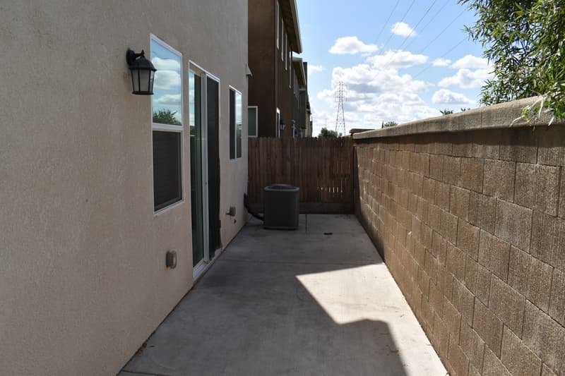 Merced House: 263 Shafer Avenue