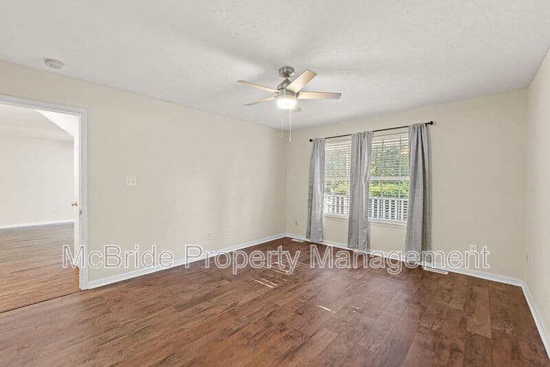 Martinez House: 4331 Roswell Drive