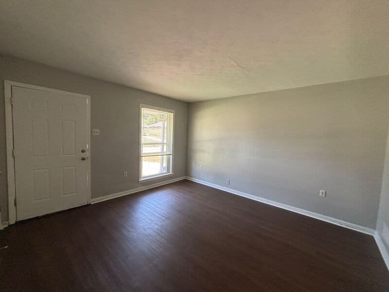 Memphis House: 2771 Northmeade Ave