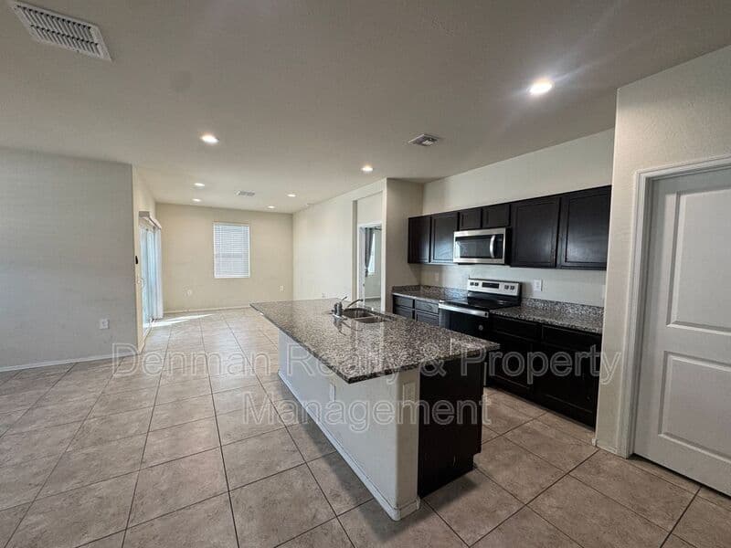 Surprise House: 18351 W. Artemisa Avenue